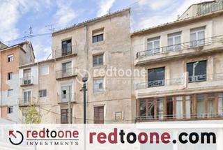 Edifici a Centre-Zona Alta. Edificio para reformar, en la ciudad de alcoy a pocos minutos de