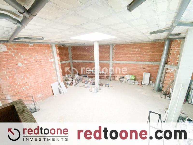 Foto e2ba590e-1b3d-4157-a981-0265fb902542. Locale commerciale in Pla de Bon Repós Alicante