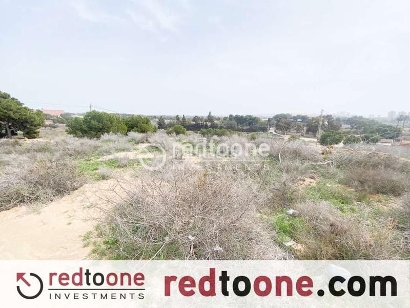 Foto 45598aea-1eb3-4df9-8233-1446bb5887ec. Finca rústica a Santa Faz Alicante