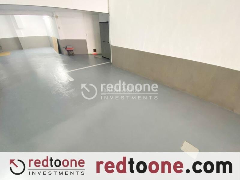 Foto c159d16b-4496-41ef-b6aa-0191181da4fc. Parking coche venta de amplio garaje en el centro en Alicante