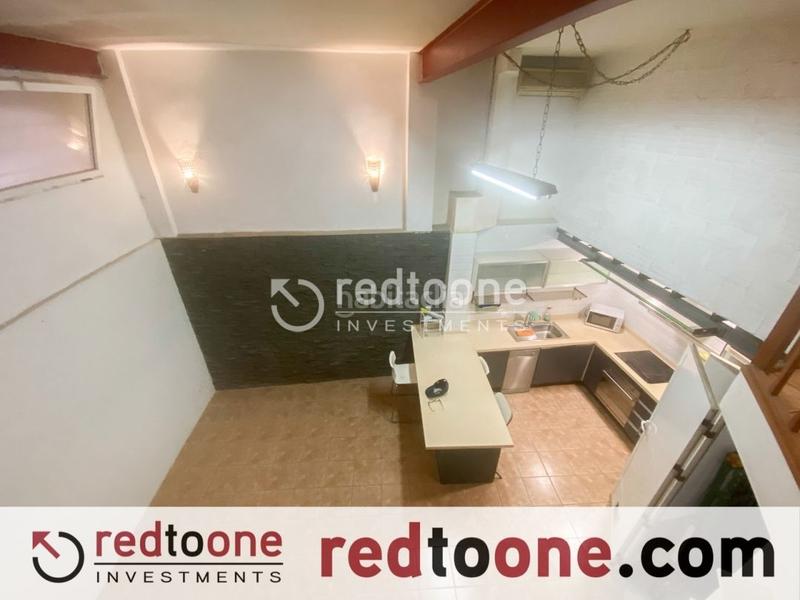 Foto d6ebb638-e55f-4b13-9354-3364f781f406. Parking coche venta de amplio garaje en el centro en Alicante