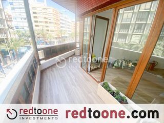 Pis a Barrio del Centro. Impresionante piso ideal para transformar en hostal, situado en