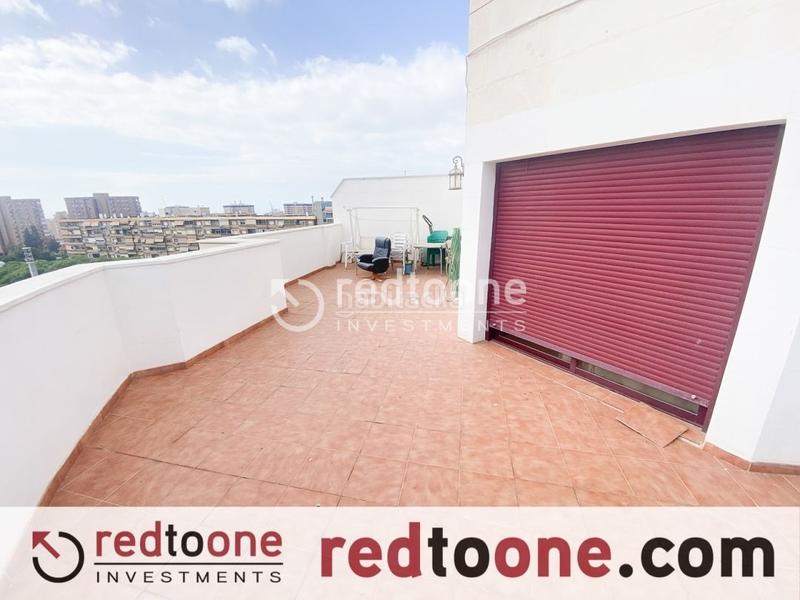 Foto b0b6fa6b-4dfc-47b7-bbb5-5435a5c38db7. Ático impresionante ático con amplia terraza en Florida Baja Alicante