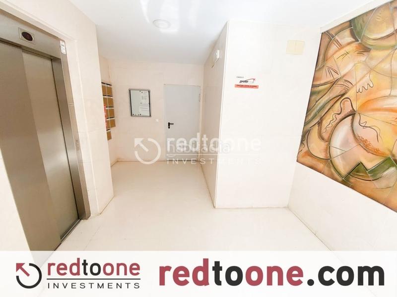 Foto e037e45f-c0d1-4a27-9c95-ff86f91b7f04. Ático impresionante ático con amplia terraza en Florida Baja Alicante