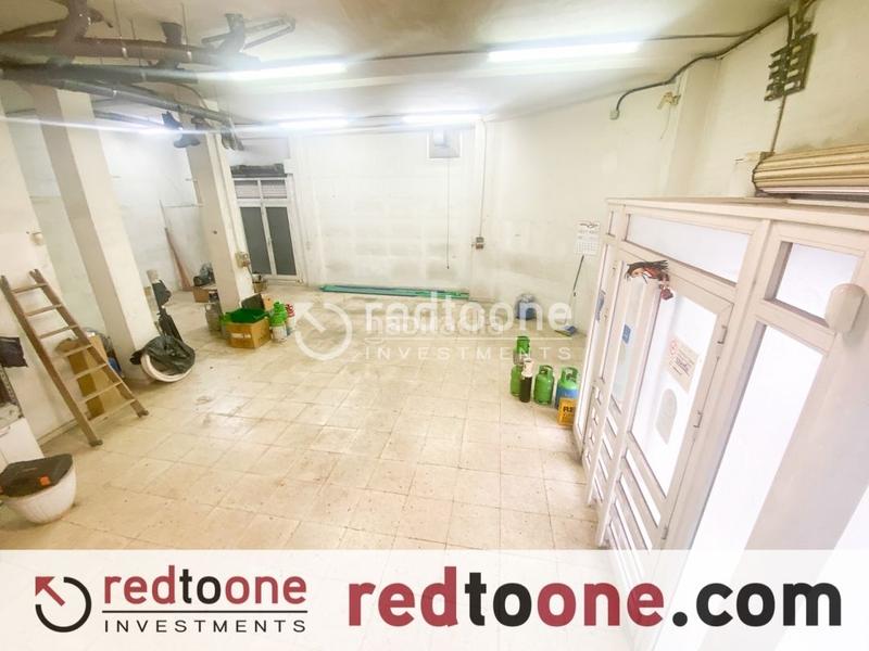 Foto b58949c5-bbc9-41b4-898b-a25b3e1ea44b. Local comercial amplio local haciendo chaflán en los ángeles en Alicante