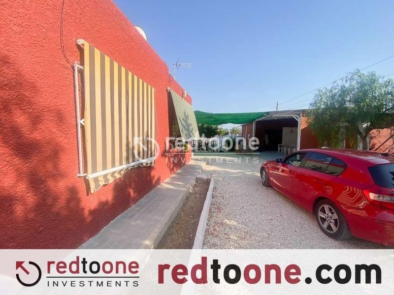 Foto 2c3f9a48-b32b-45a4-bcbd-11cac113782a. Chalet fabuloso chalet con piscina en Torrellano en Elche / Elx