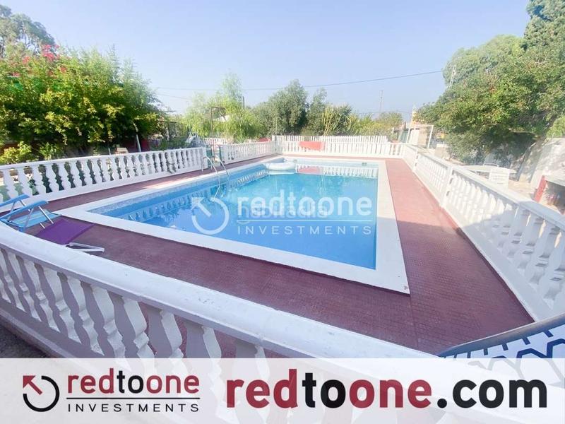 Foto 46e26bb2-8c90-4e36-9702-71b462f7d61d. Chalet fabuloso chalet con piscina en Torrellano en Elche / Elx