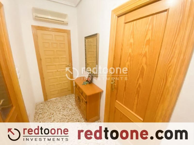 Foto c22a126c-ef52-4b3a-a74b-a88a9cd74e41. Chalet fabuloso chalet con piscina en Torrellano en Elche / Elx