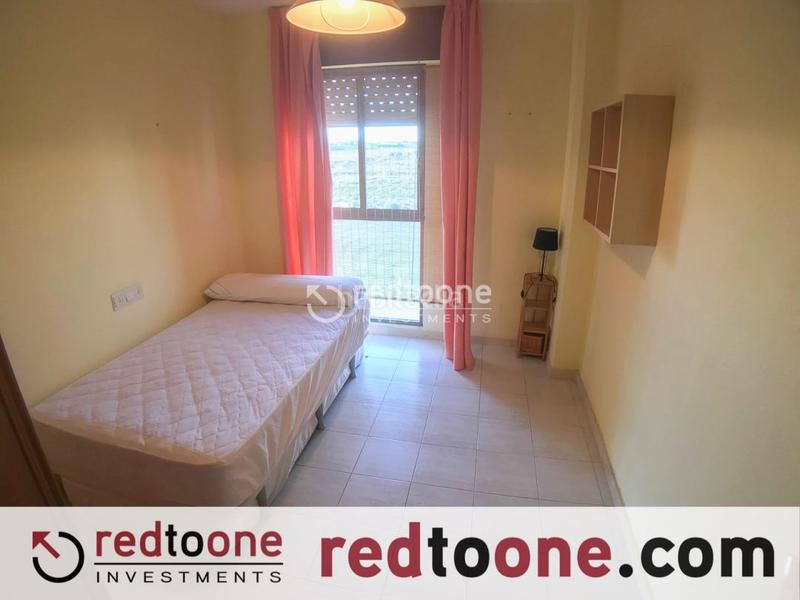 Foto 25b6a434-a5b0-4df8-9998-760ea07045aa. Location appartement avec parking piscine dans Campello Playa Campello (el)