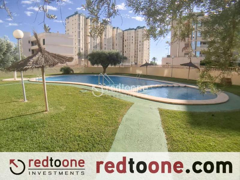 Foto 99b744b5-5a13-4864-a8ee-f3582efc967e. Location appartement avec parking piscine dans Campello Playa Campello (el)
