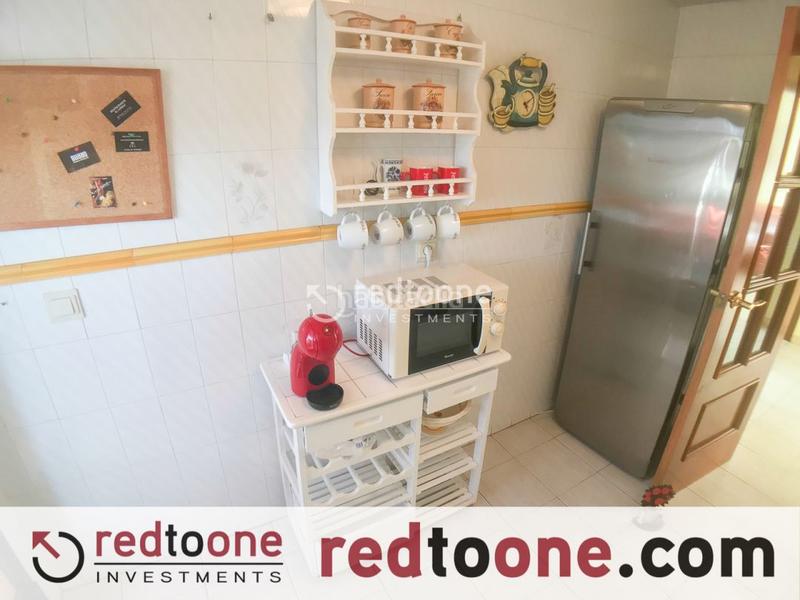 Foto c02092ca-900a-45aa-b216-ad6b0a906ff0. Rent flat with parking pool in Campello Playa Campello (el)