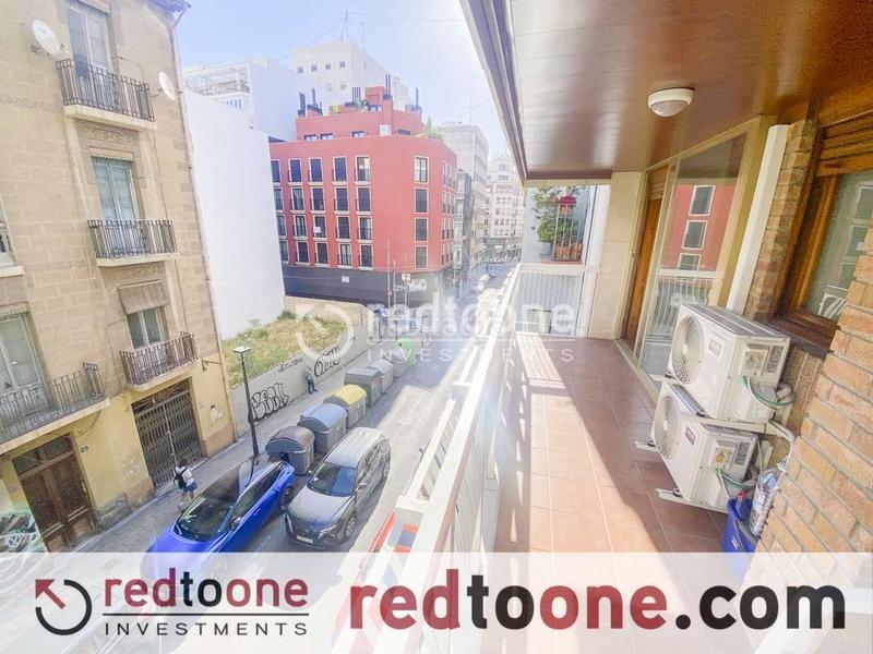 Foto 026702e7-d994-45eb-b27a-dc8940c62163. Miete etagenwohnung in Mercado Alicante