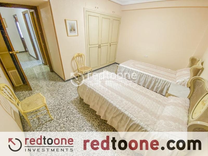 Foto 418a237b-973f-4e0a-aed3-e17abc34a730. Miete etagenwohnung in Mercado Alicante