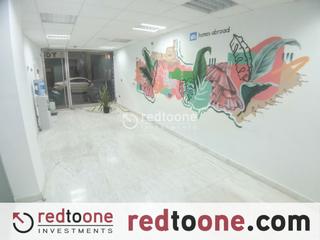 Locale commerciale in Mercado. Local impecable en rentabilidad, en zona mercado central