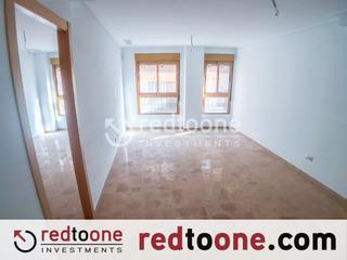 Pis en San Antn. Estupenda vivienda en rentabilidad a un paso del mercado central