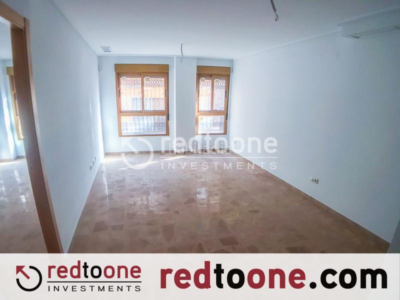 Foto 5a1ba449-9985-4c1a-b231-bd4e64f7e1eb. Pis amb calefacció a San Antón Alicante