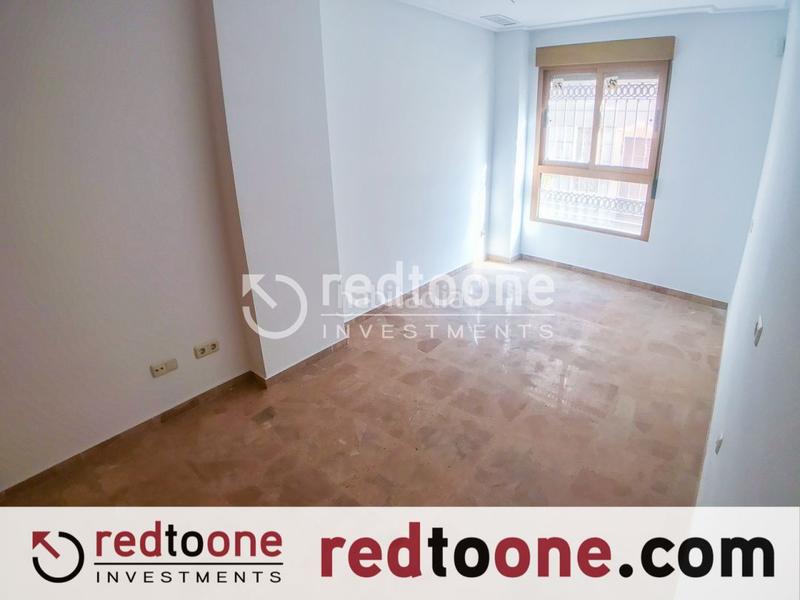 Foto 770dbe8c-c35e-4bbb-974f-3b28d8c35cb8. Pis amb calefacció a San Antón Alicante