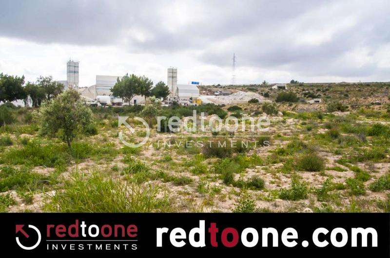 Foto f0184edf-7d71-49bf-8837-154ff16f9a84. Finca rústica parcela en la galia en Jubalcoi Elche / Elx