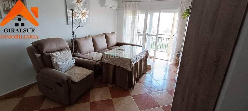 Foto 062a7f05-4c10-4bf3-8c53-726b64a8f9a3. Piso  en venta en plaza azahin en Parque Alcosa Sevilla