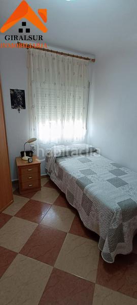 Foto 28474473-f9e3-4fba-b181-2002d1956357. Piso  en venta en plaza azahin en Parque Alcosa Sevilla
