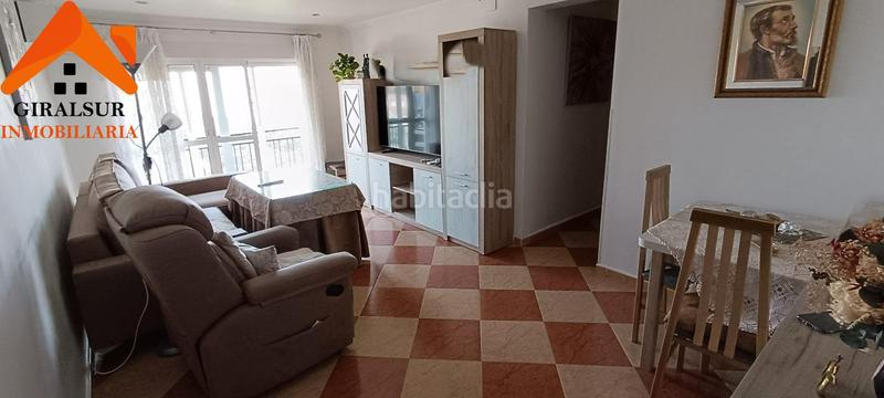 Foto 4a694f43-e434-4f39-96ac-7b11408c65cb. Piso  en venta en plaza azahin en Parque Alcosa Sevilla