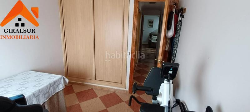 Foto b844db16-c168-41d8-b672-7a5b8362c199. Piso  en venta en plaza azahin en Parque Alcosa Sevilla
