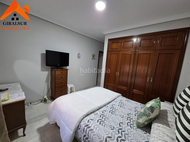 Foto 58b9b009-1220-4b70-9931-cda42930545a. Piso  en venta de vpo este en colores - entreparques Sevilla