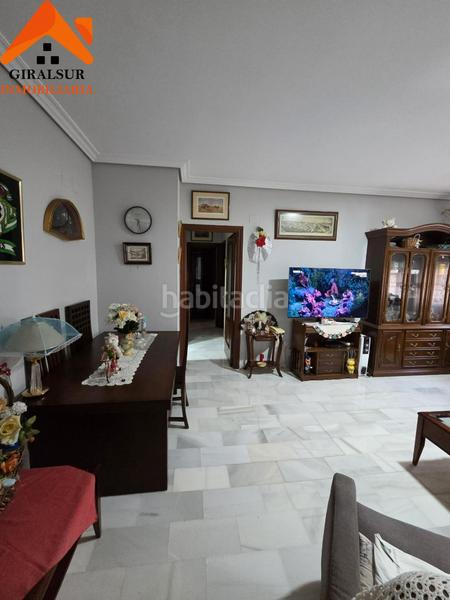 Foto a54ed6ce-4adc-40ff-a0bc-562a2991eb0a. Piso  en venta de vpo este en colores - entreparques Sevilla