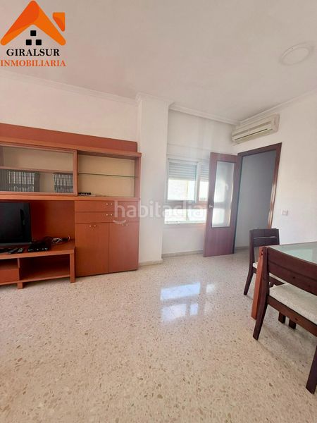 Foto fa7adf42-f6ca-4117-8be7-c2eeb0ba047d. Pis amb aparcament a colores - entreparques Sevilla