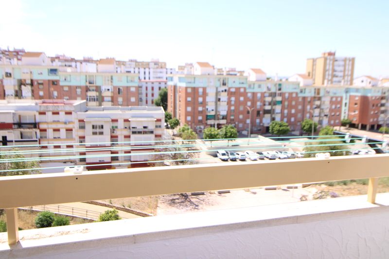 Foto a0c9c054-43f1-4604-b08f-9397866beb5f. Lloguer pis a plaza tagores 4 a La Orden Huelva