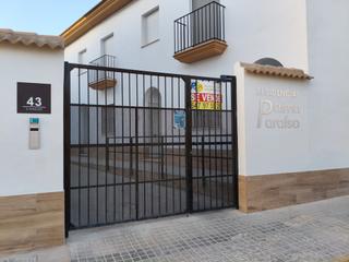 Maison  Calle hinojos 43. Res. palma paraiso v-11