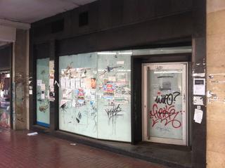 Locale commerciale in Avenida de las Ollerías