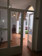 Casa adossada a Villafranca de Córdoba. Magnifica casa de 210 m2 en villafranca. dos salones, dos cocina