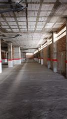 Lloguer Local Comercial  Avenida de libia. Local de 1225 m2 en bruto. fachada a tres calles. fachada a ave