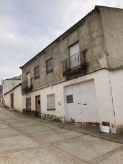 Casa  Calle ancha. Casa de 275 m2 em morente. dos plantas. 300 m2 de parcela. plant