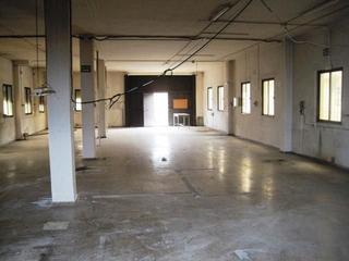 Nau industrial  Calle gabriel ramos bejarano. Nave de 950 m2 en calle ramon ramos bejarano. dos plantas. zona