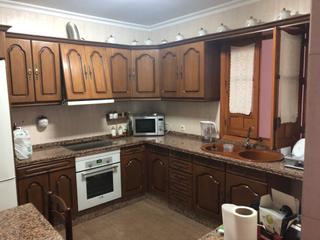 Casa a Villafranca de Córdoba. Magnifica casa de 170 m2 en villafranca de córdoba. salón, cocin