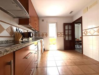 Casa adossada a Villafranca de Córdoba. Casa de 148 m2 en villafranca de cordoba