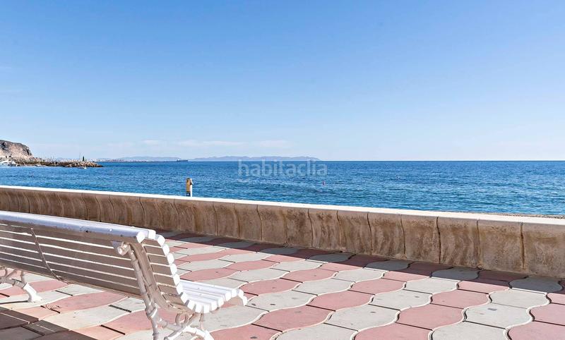 Foto ddcdf8cd-f801-4cb5-9e4c-e38967f3c4e1. Planta baixa a El Puerto Roquetas de Mar