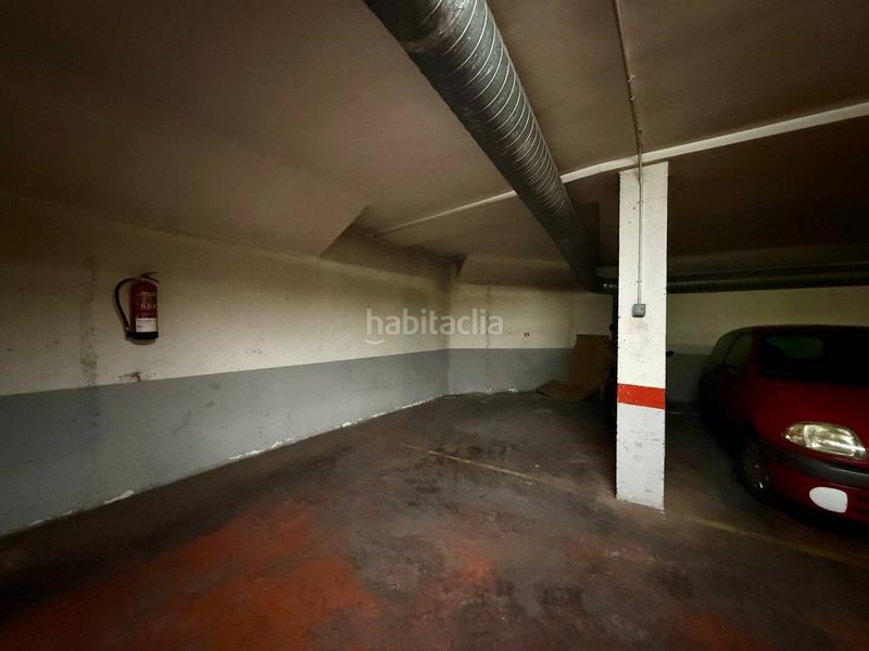 Foto 9654d194-1032-401e-9fe0-e4f4ef8e7648. Car parking in calle julian arcas l (r) 1 in Roquetas pueblo Roquetas de Mar