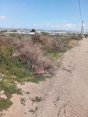 Finca rústica en Retamar. Oportunidad en el 21 almería! terreno rústico con excelente disp