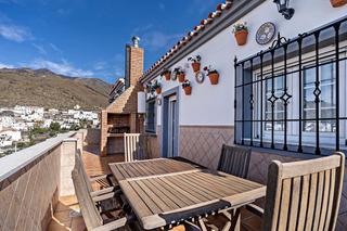 Pis a Castillo 5. Ático en venta en velefique, dos dormitorios y un baño, gran ter
