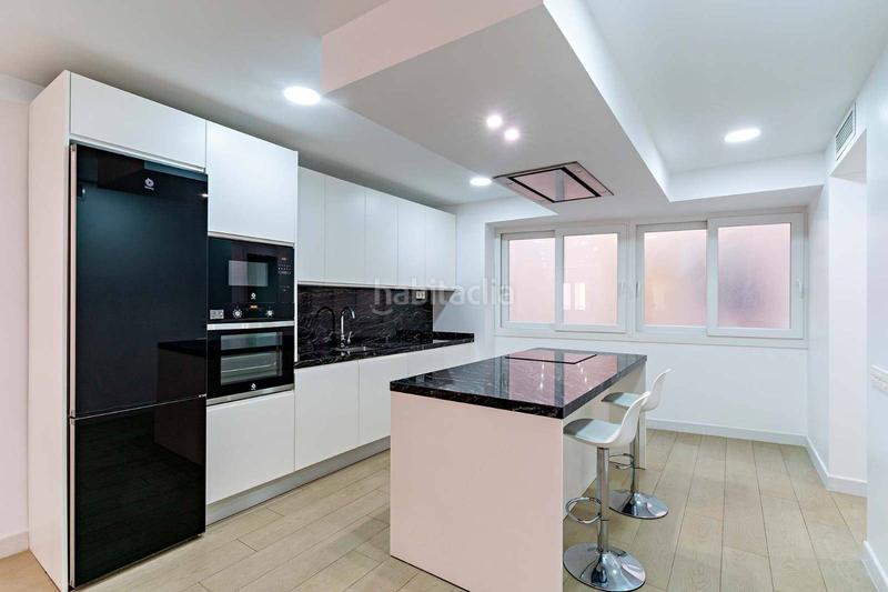 Foto 0823c55e-5fc5-43ad-a446-fb00e9ac92c9. Location appartement avec chauffage dans Centro Almería