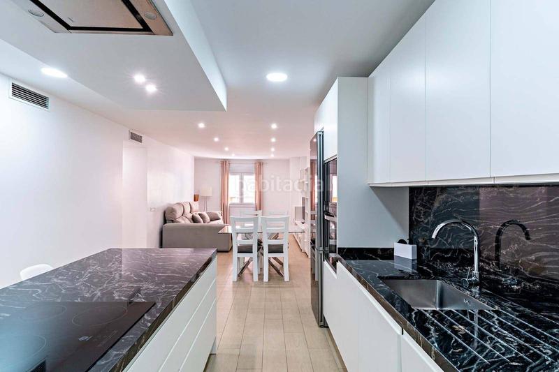 Foto 6205cdd2-bb51-4279-944c-3f395cd6c034. Location appartement avec chauffage dans Centro Almería