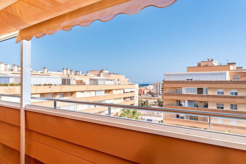 Foto c2b8a2e2-5743-4edd-8428-8c0c90fd044c. Attico con riscaldamento parcheggio piscina in Las Salinas Roquetas de Mar