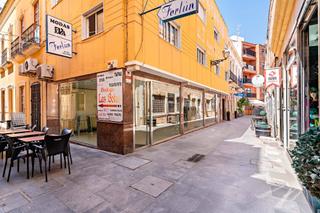 Edifici  Calle tenor iribarne. Edificio completo en venta junto a puerta purchena  almería cent