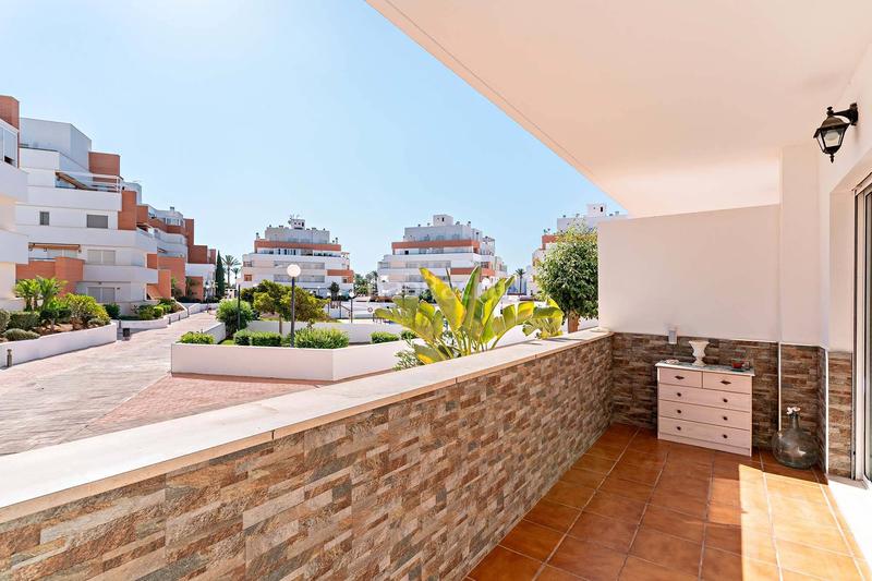 Foto 3e49f62d-34c7-4f2f-b5e0-f1e37632cd80. Piano terra in ciudad de cadiz 14 in El Sabinar-Urbanizaciones-Las Marinas-Playa Serena Roquetas de Mar