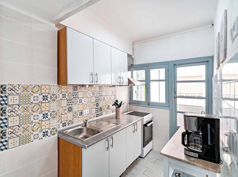 Foto 2f70e0cf-1a60-4852-98fa-ff441082c3e3. Rent flat in Ciudad Jardín - Tagarete - El Zapillo Almería