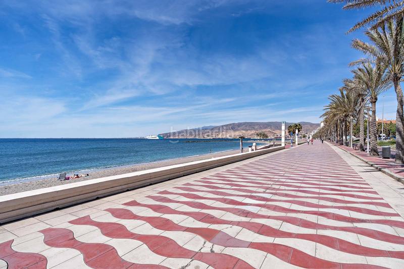 Foto 4a1860c3-3a52-4707-842f-6529f864df16. Rent flat in Ciudad Jardín - Tagarete - El Zapillo Almería