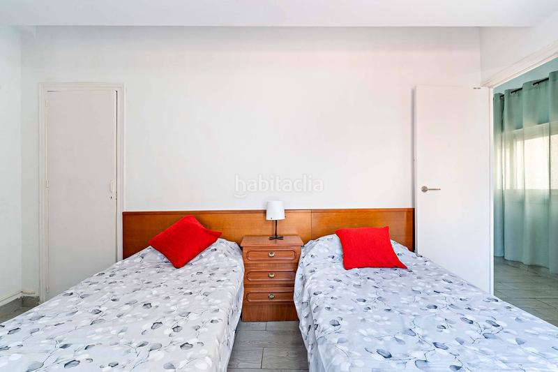 Foto e26304b8-ed39-4dd4-bfe0-6ad33840b40d. Rent flat in Ciudad Jardín - Tagarete - El Zapillo Almería